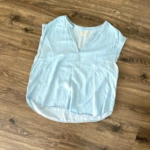 GAP Light Blue Chambray Sleeveless Top